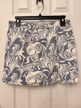 vestique Boutique Blue and White Swirl Mini Skirt